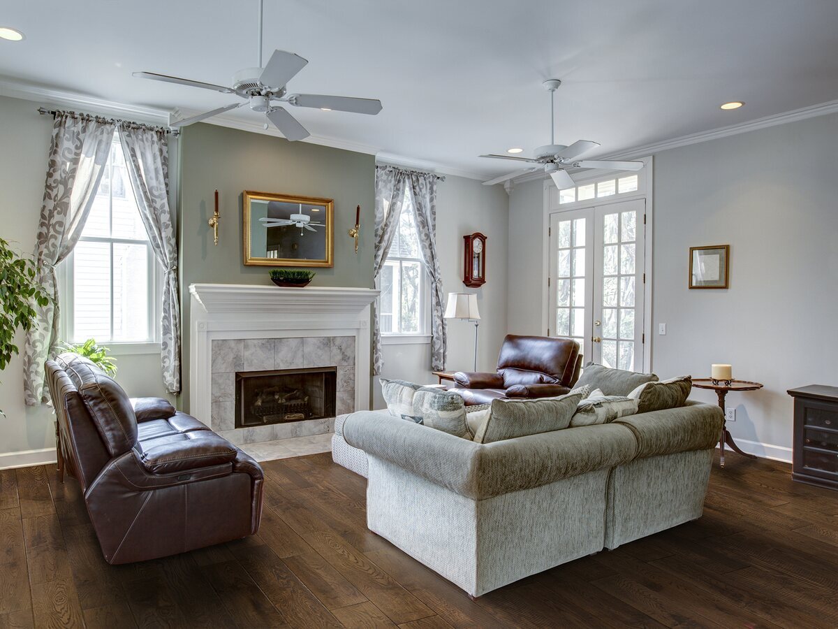 Barnwood Solid - Image 1
